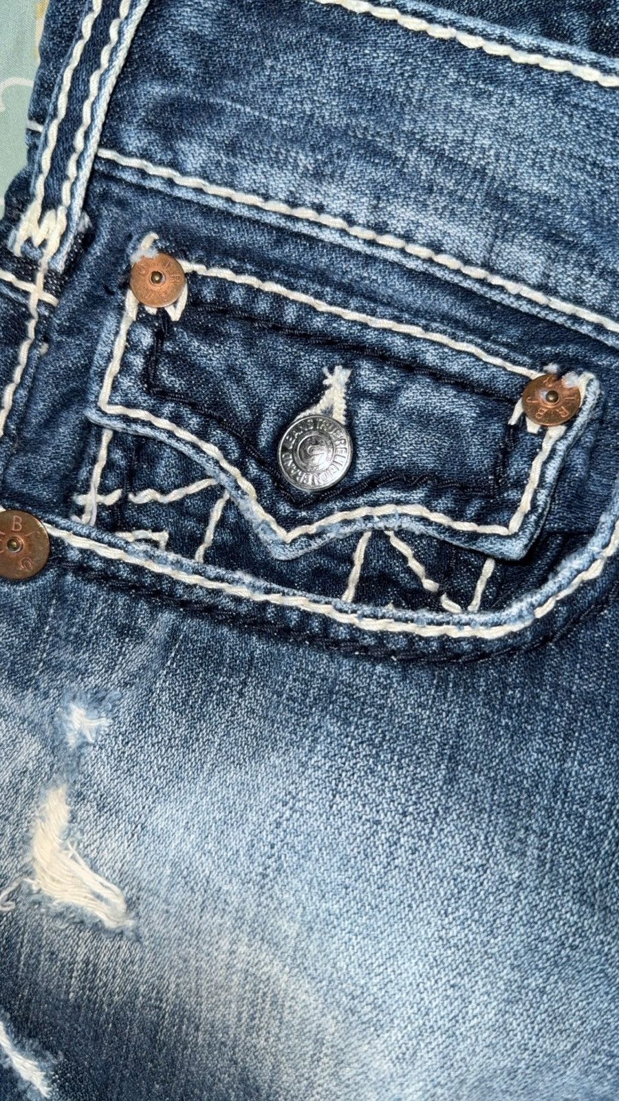 True Religion Nathan Giant Big T Size US 33 - 3 Thumbnail