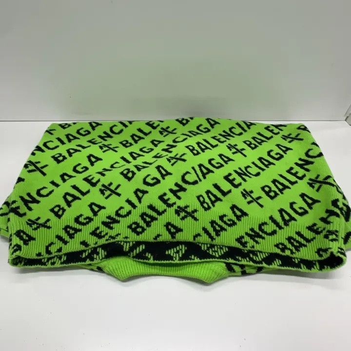 Balenciaga Balenciaga Balenciaga Year of the Ox Logo Sweater -2507 Size US M / EU 48-50 / 2 - 7 Thumbnail