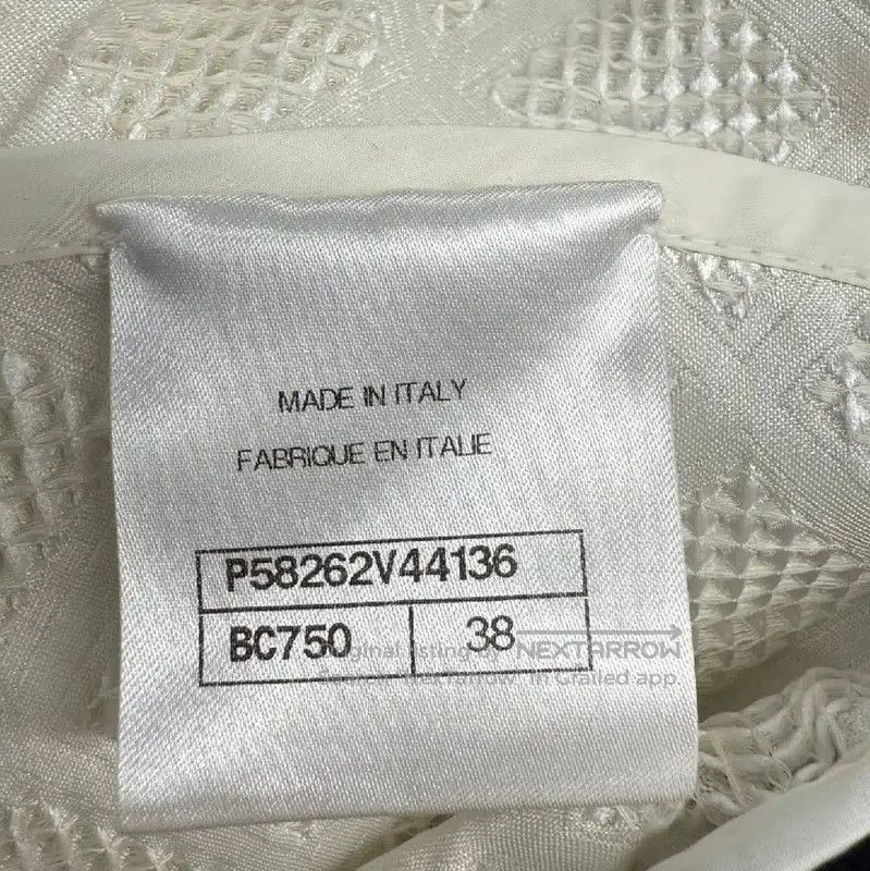 Chanel Chanel Cream Polyester Women's Jacket . Size M / US 6-8 / IT 42-44 - 4 Thumbnail