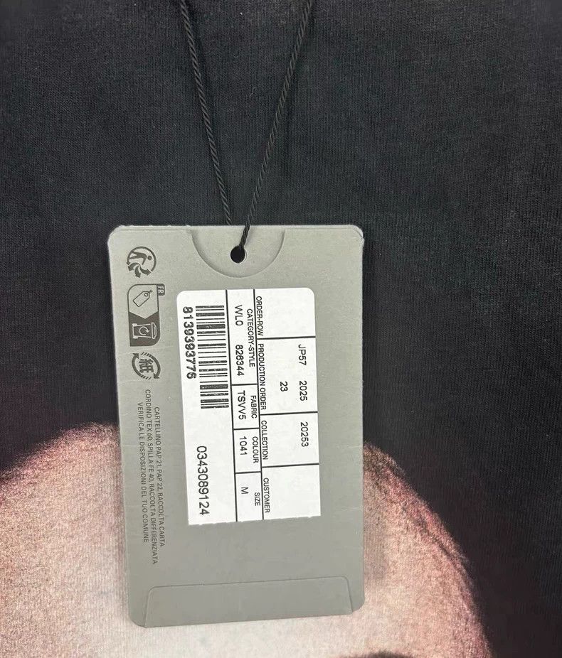 Balenciaga Balenciaga Portrait printed short sleeve T-shirt Size US M / EU 48-50 / 2 - 5 Thumbnail