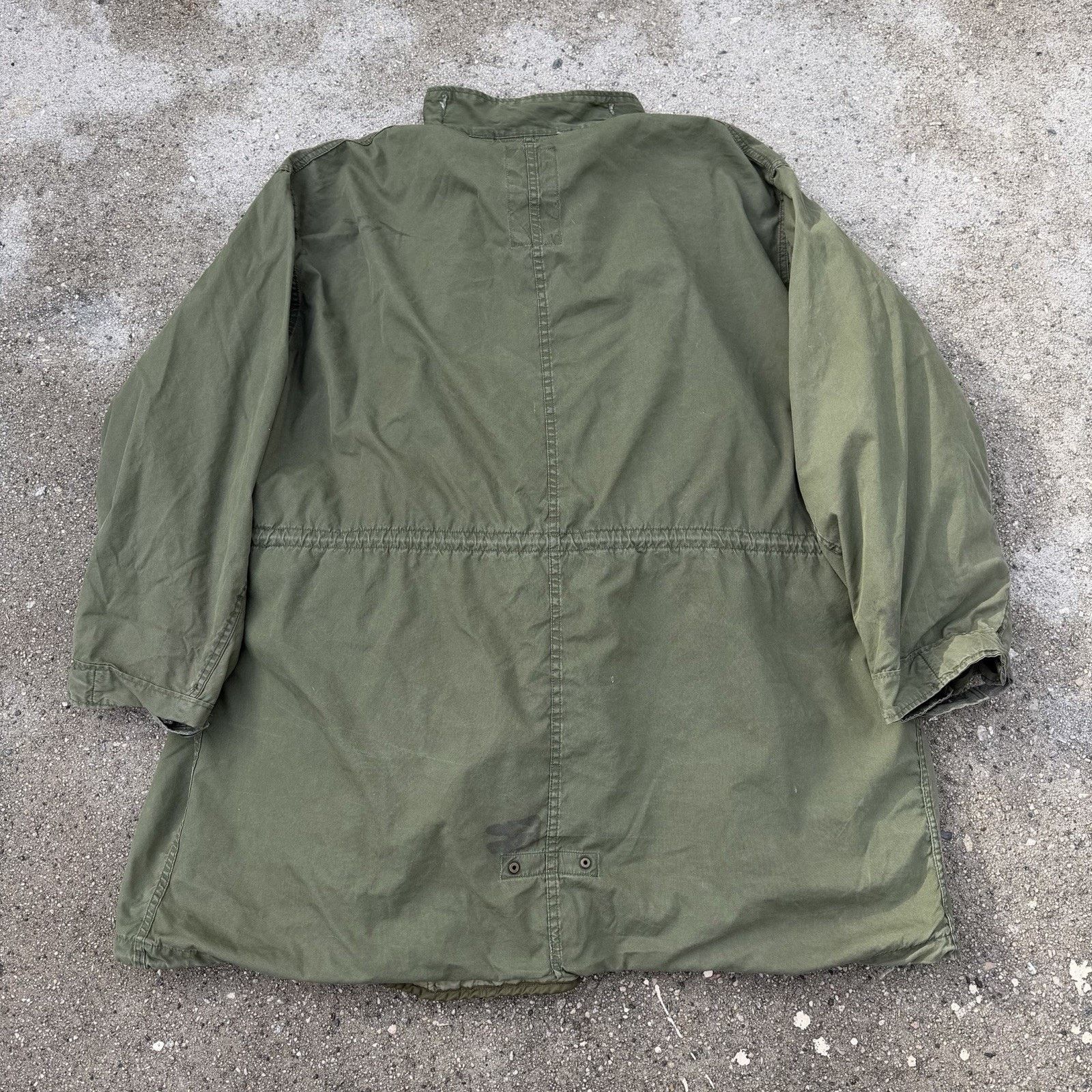 Vintage Vintage 80s U.S. Army Military Cold Weather Fishtail Parka Size US L / EU 52-54 / 3 - 4 Thumbnail