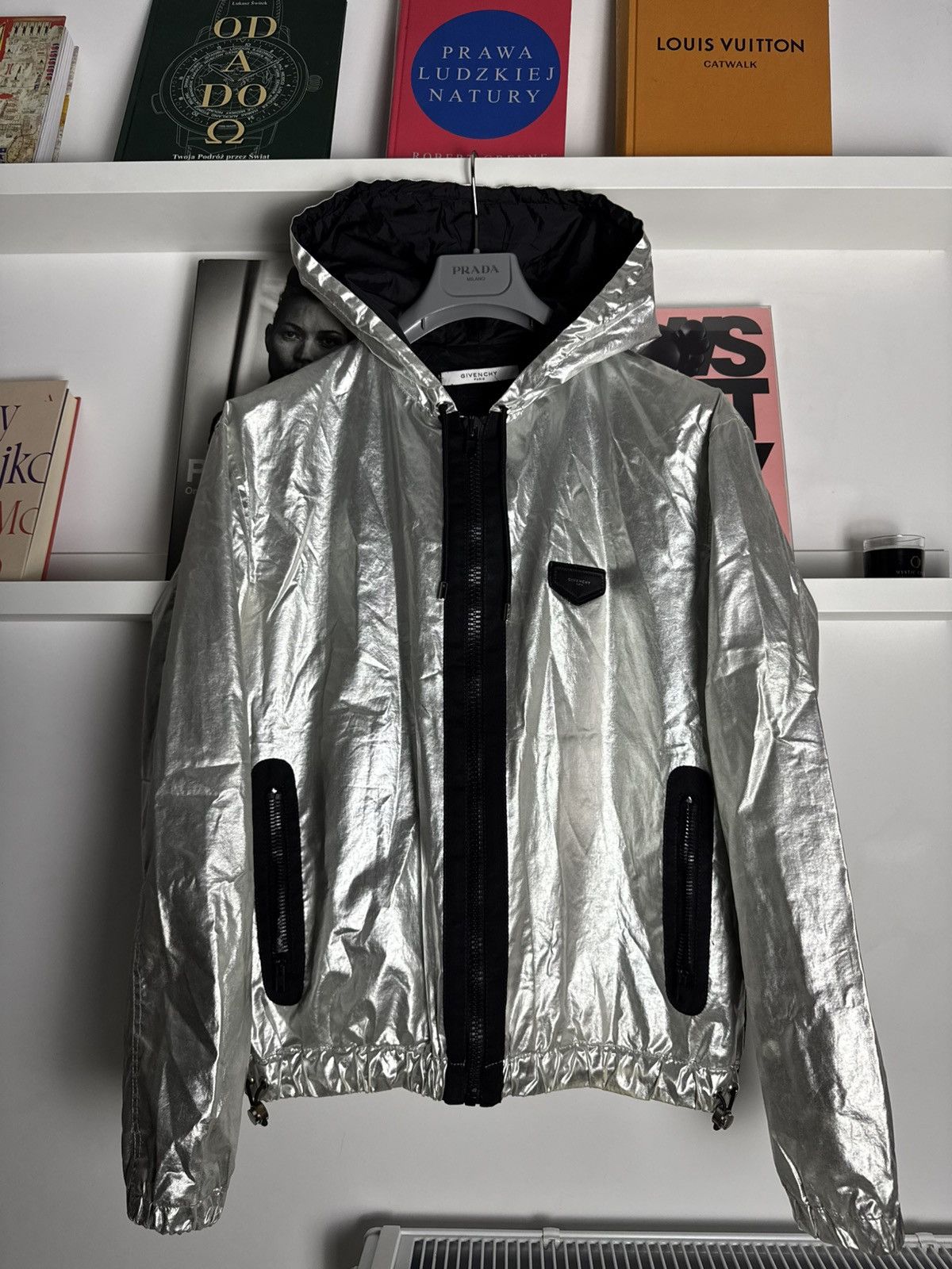 Givenchy Rare Givenchy Silver Parka Jacket Designer Hype streetwear Size US L / EU 52-54 / 3 - 1 Thumbnail