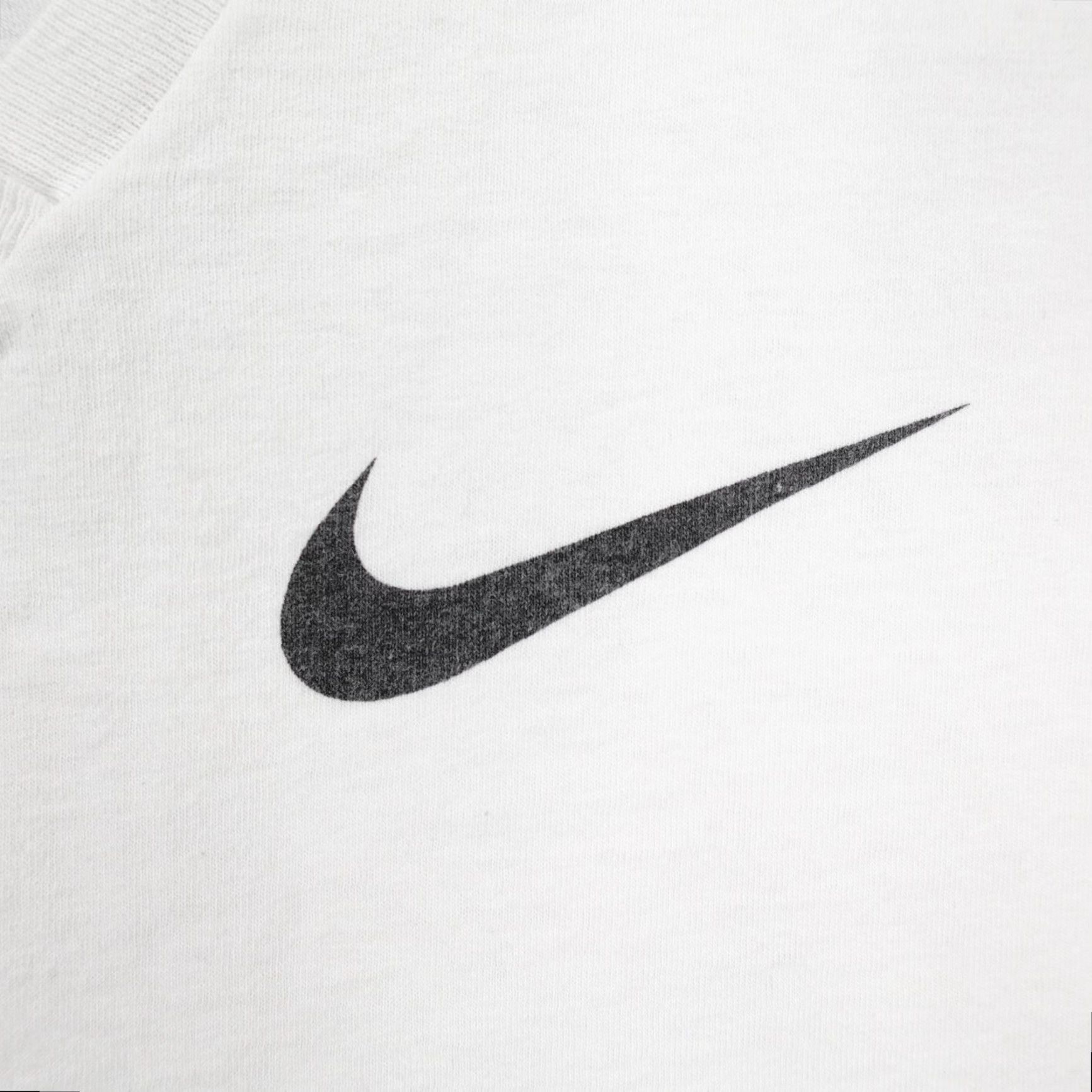 Nike Vintage Nike Shirt Men XL White V Neck Sleeveless Tank Top Muscle Gym Swoosh 90s Size US XL / EU 56 / 4 - 3 Thumbnail