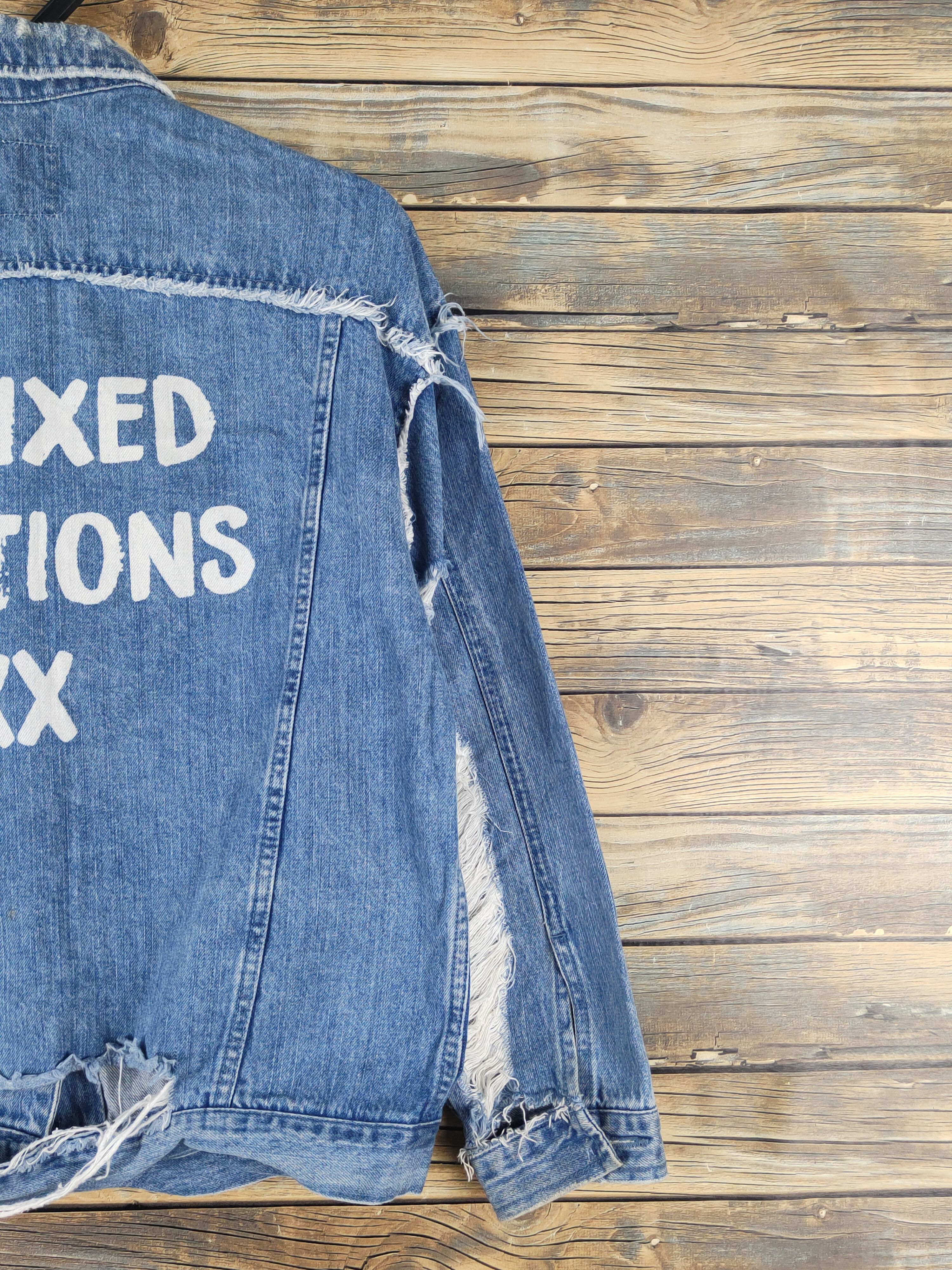 Bershka Bershka Blue Distressed Ripped Denim Jackets #W1756 Size XS / US 0-2 / IT 36-38 - 4 Thumbnail