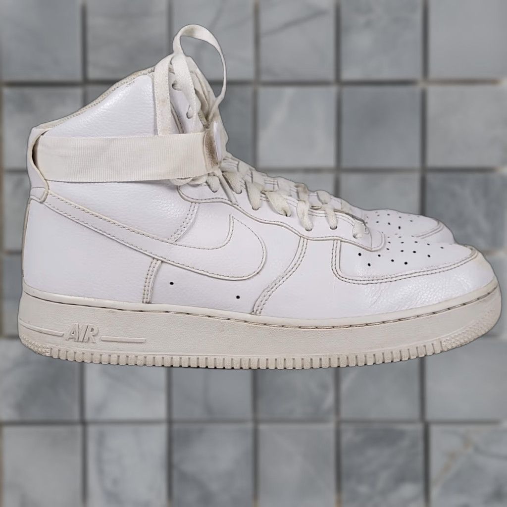 Nike Nike Air Force 1 High ’07 Mens Size 10.5 US 44.5 E White Leather Sneakers Kid/Adult? Size US 11 / EU 44 - 1 Thumbnail