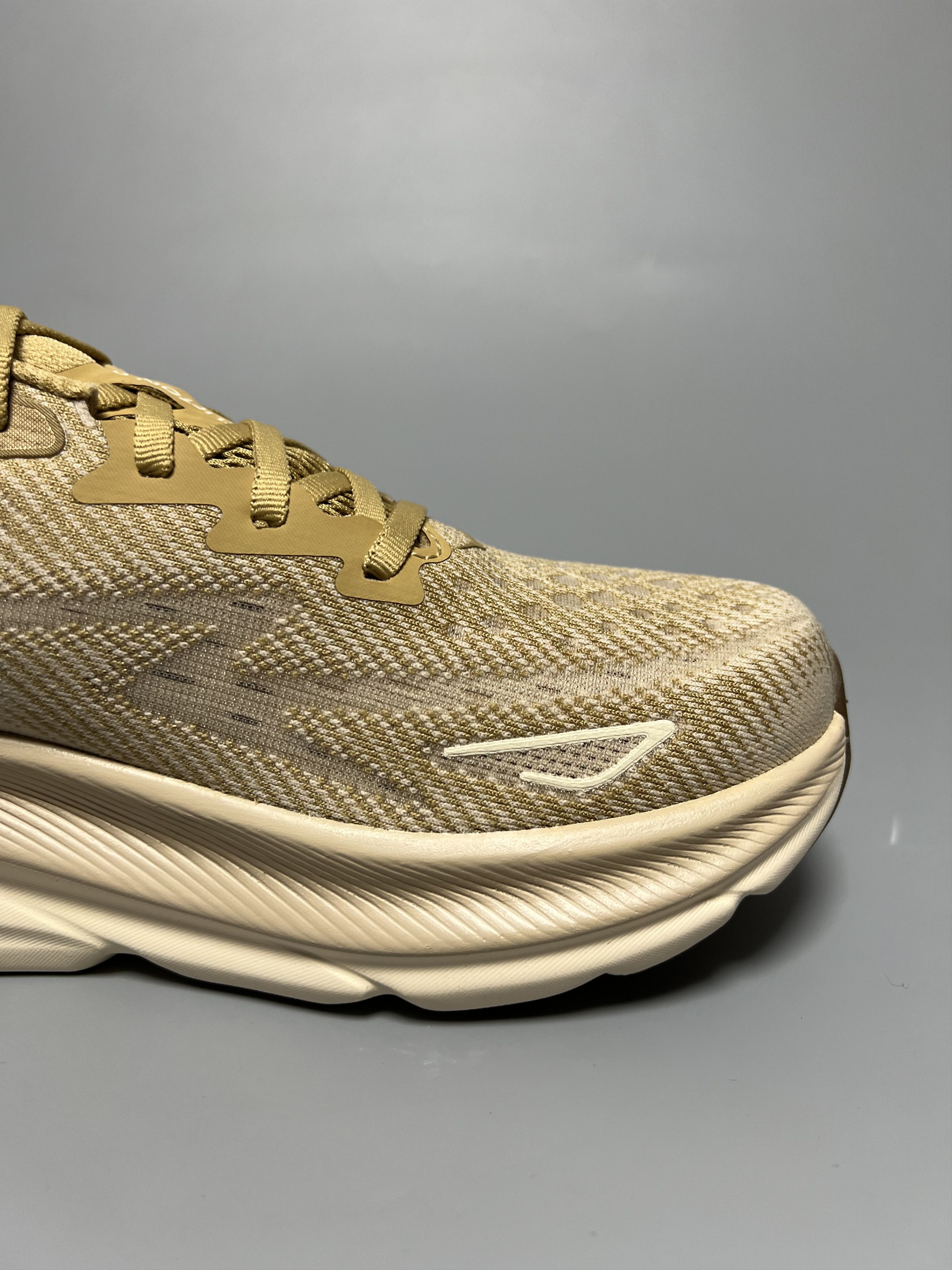 Hoka 9D Hoka One One Clifton 9 Running Shoes Walking Gym Size US 9 / EU 42 - 7 Thumbnail