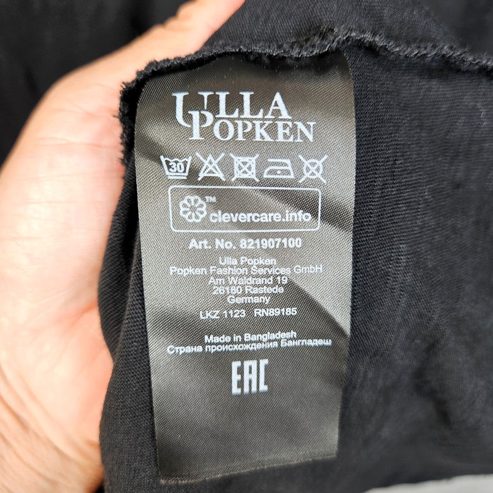 Vintage VINTAGE? No. ULLA Black Women's V-neck Ruffle Hem Long Sleeve Dress 20/22 Size 3XL / US 20-22 - 6 Thumbnail