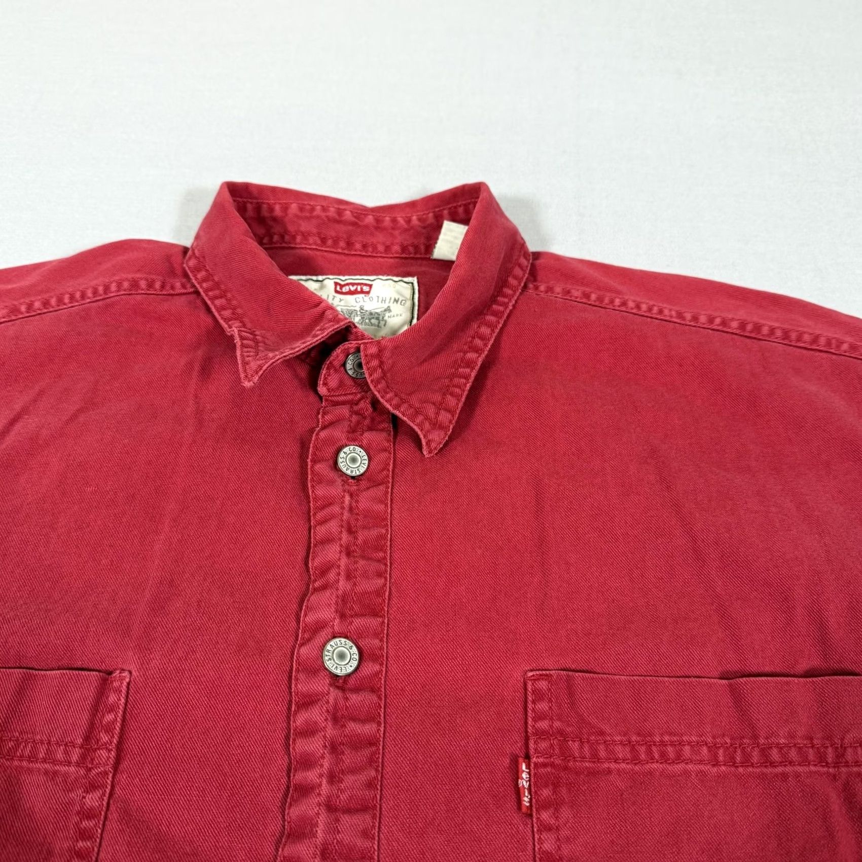 Levi's VINTAGE Levi's Shirt Mens Large Red Denim Button-Up Western Cowboy Cotton Size US L / EU 52-54 / 3 - 3 Thumbnail