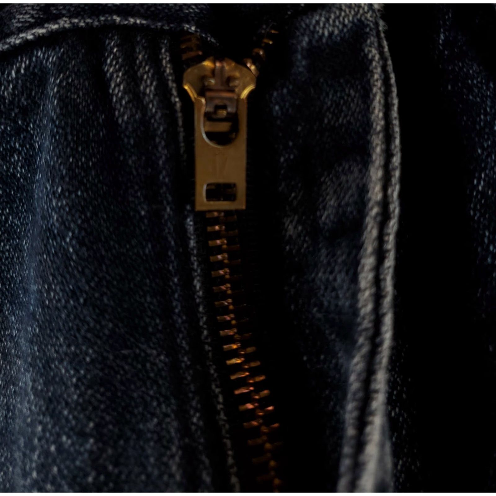 Wrangler VINTAGE Wrangler 13MWZ Jeans Mens 31x34 Black Acid Wash Denim Straight 70s 80s VTG Wrangler 32x34 Actual Mens Size US 31 - 7 Thumbnail