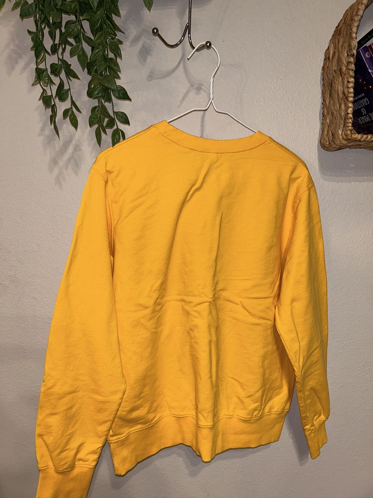 Other Women’s Yellow Faith Crewneck Sweatshirt size XL Size XL / US 12-14 / IT 48-50 - 3 Thumbnail