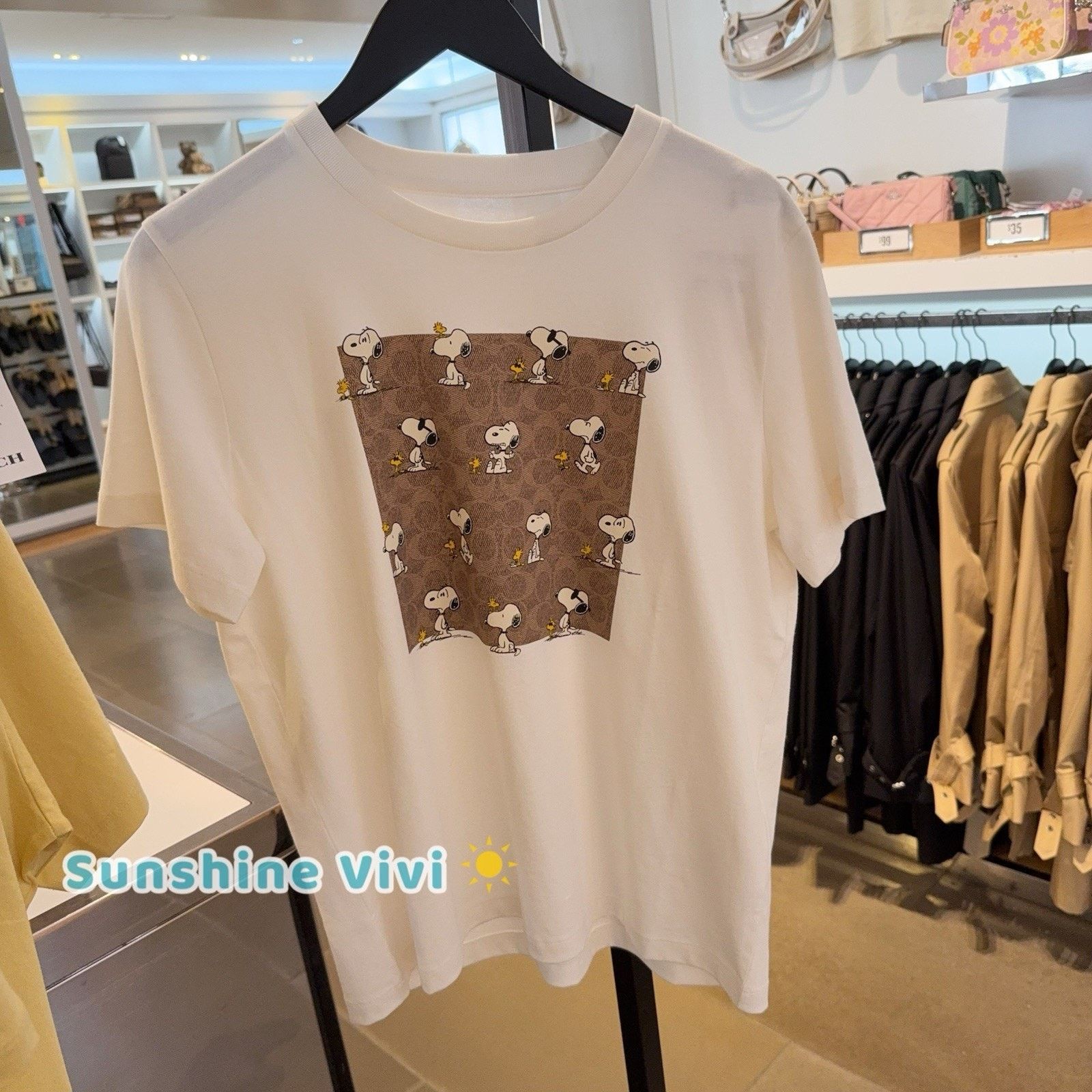 Coach NWT Coach X Peanuts Woman Snoopy T Shirt Cotton CBF06 M Size M / US 6-8 / IT 42-44 - 1 Thumbnail