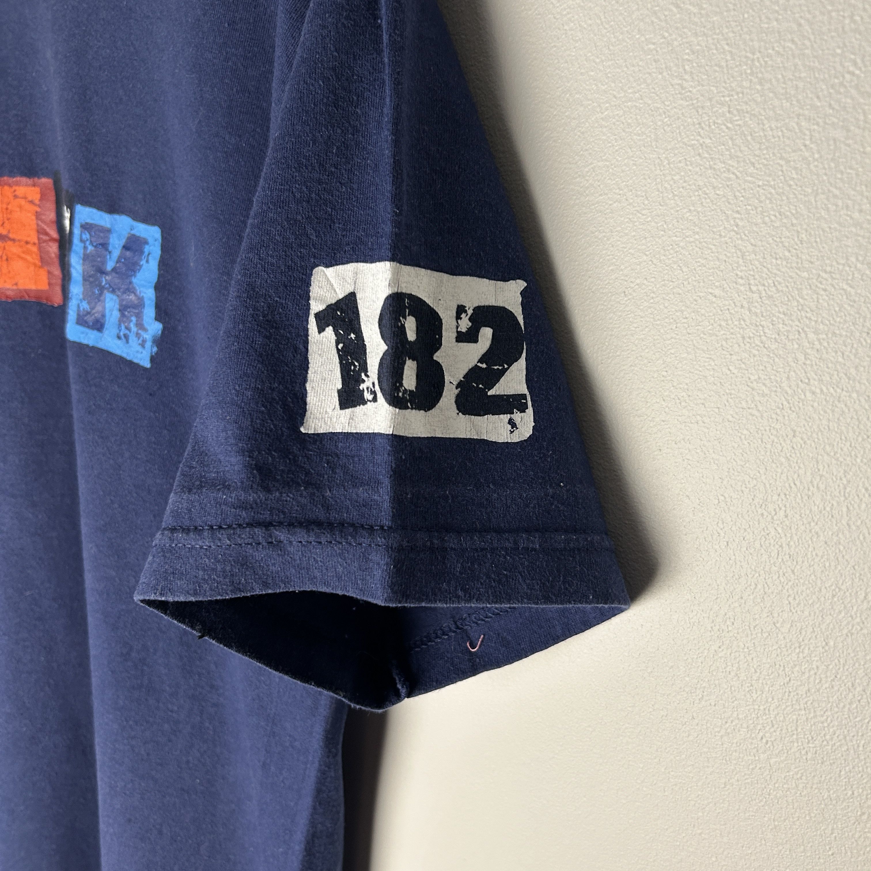 Band Tees Vintage Blink-182 Baker Skateboards Rip Band T-shirt Size US M / EU 48-50 / 2 - 3 Thumbnail