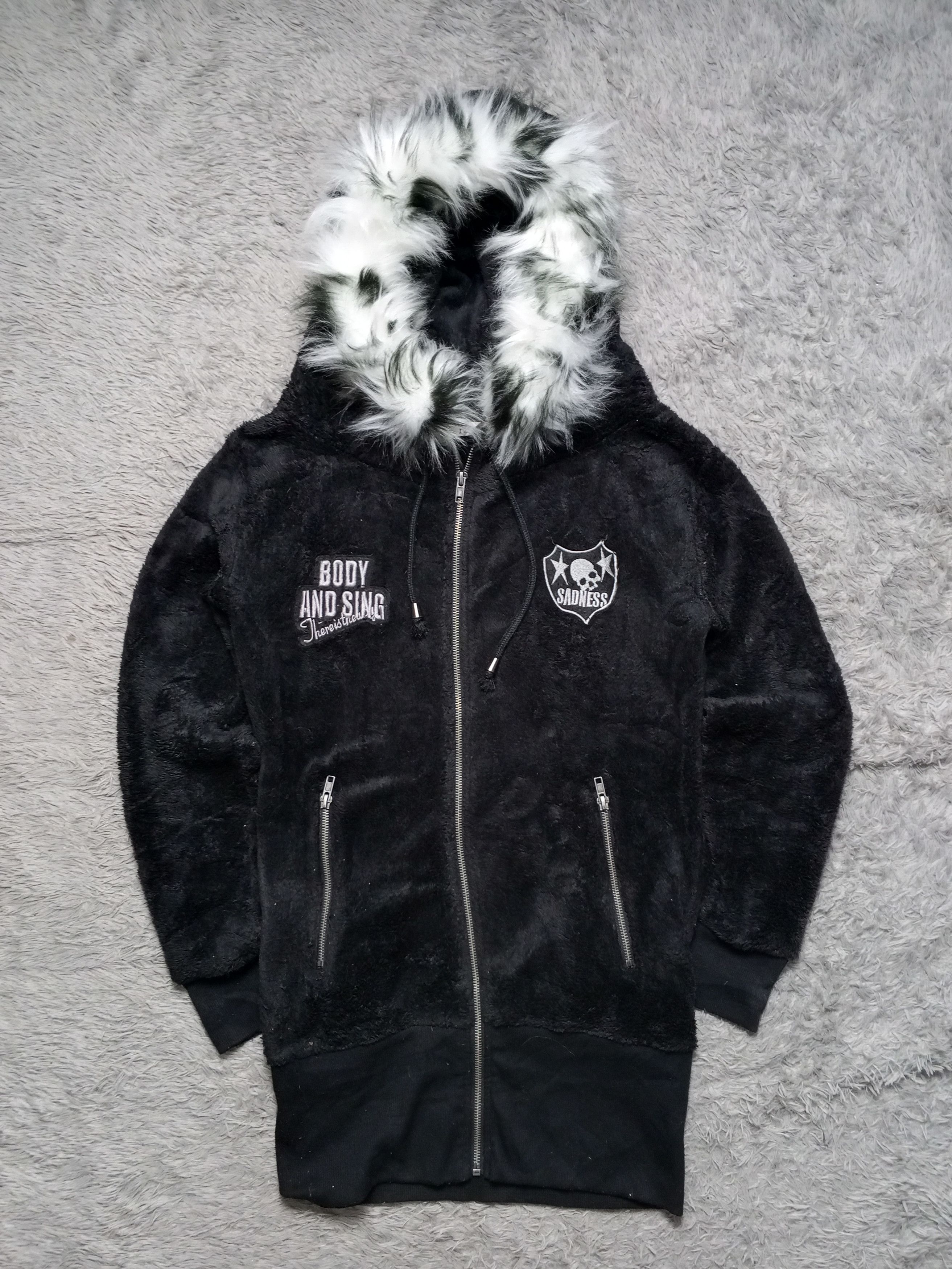 Japanese Brand Crazy Skull japan Brand Harajuku Mastermind Style Size US M / EU 48-50 / 2 - 1 Thumbnail