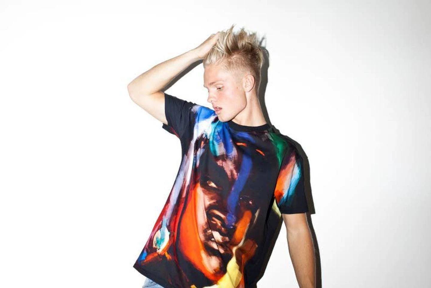 Givenchy Givenchy Loose Fit Short Sleeve T - shirt L Size US L / EU 52-54 / 3 - 1 Thumbnail