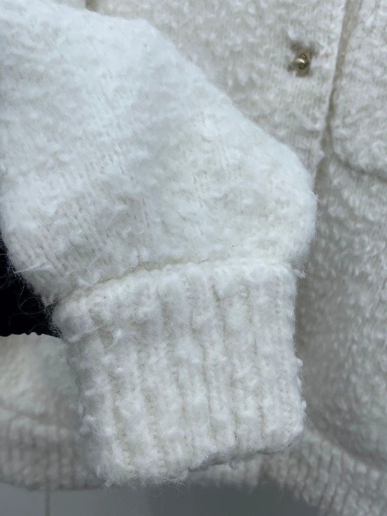 Chanel White Teddy Jacket by Chanel -2505 Size US M / EU 48-50 / 2 - 5 Thumbnail
