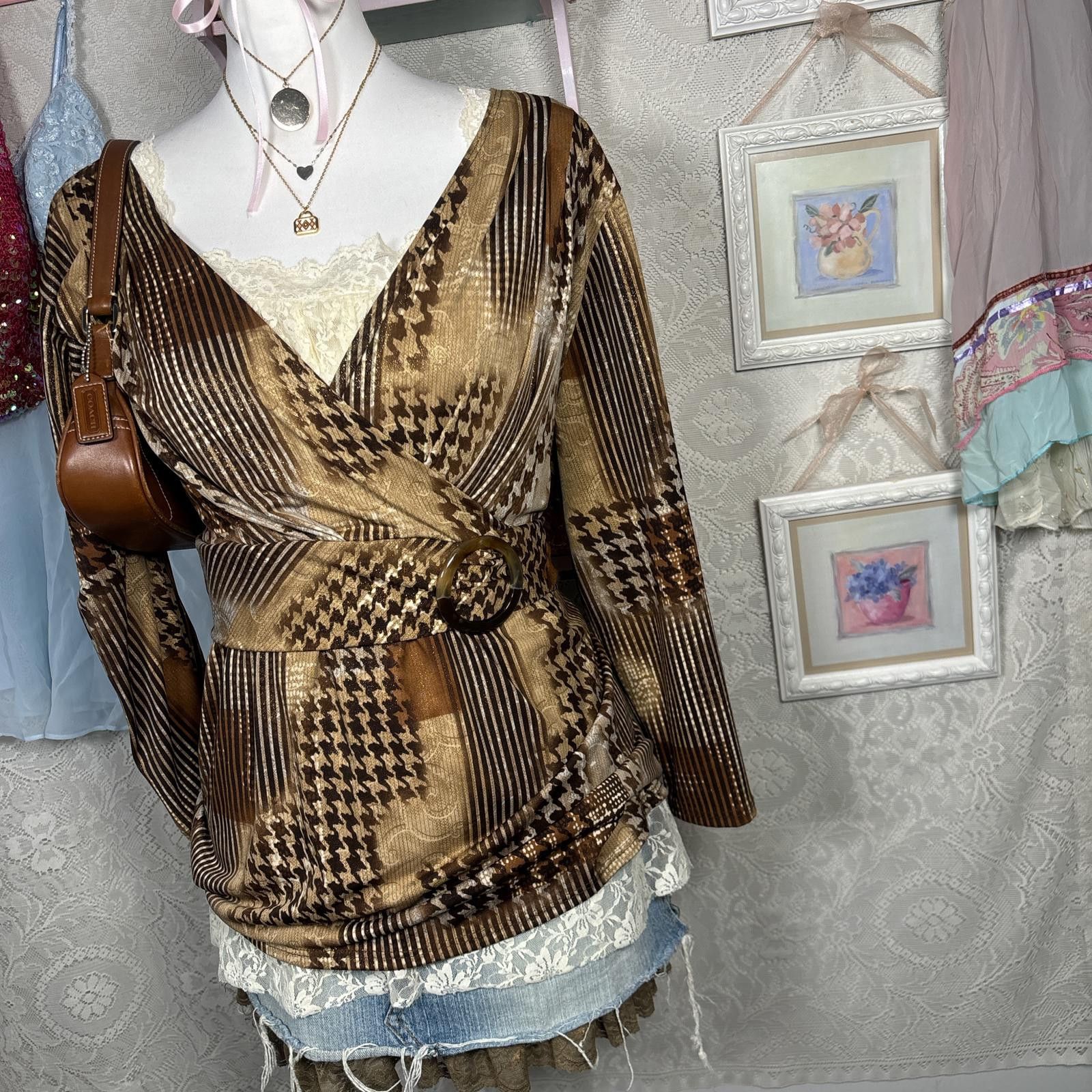 Nicole Club y2k office siren fairy blouse with ring detail Size XL / US 12-14 / IT 48-50 - 2 Thumbnail