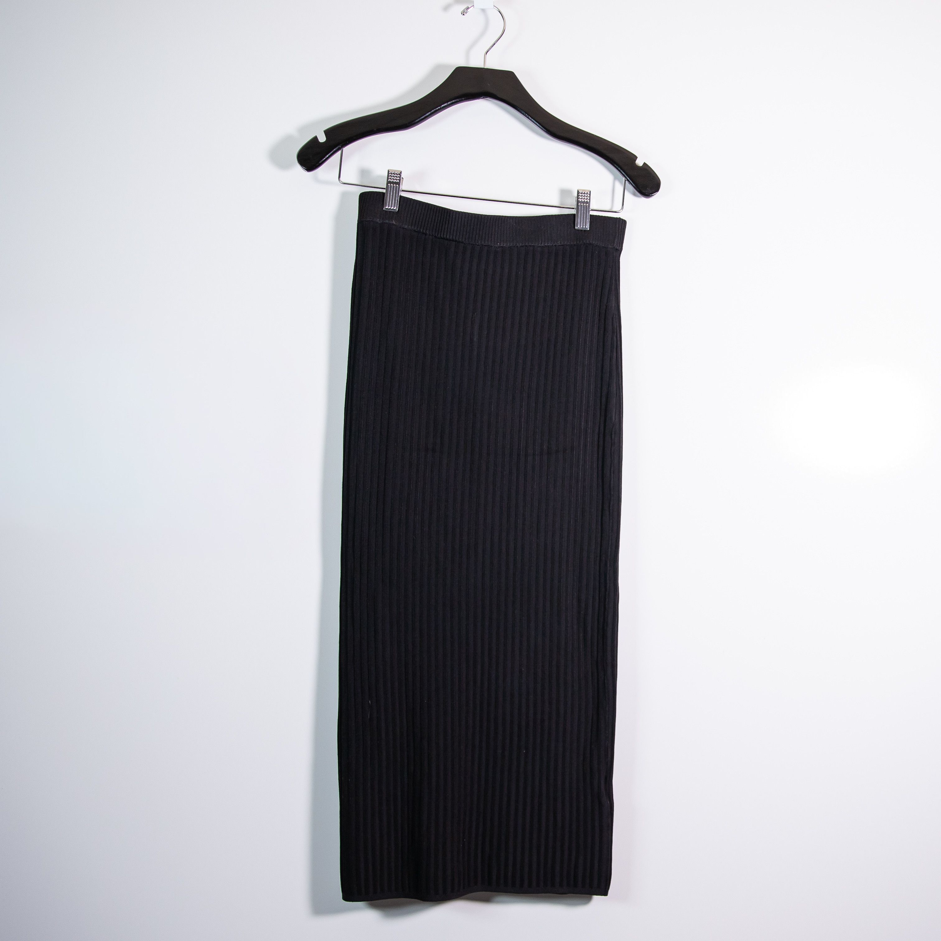 Reiss Reiss Iona Knitted Pencil Skirt Co-Ord Ribbed Size 28" / US 6 / IT 42 - 1 Thumbnail