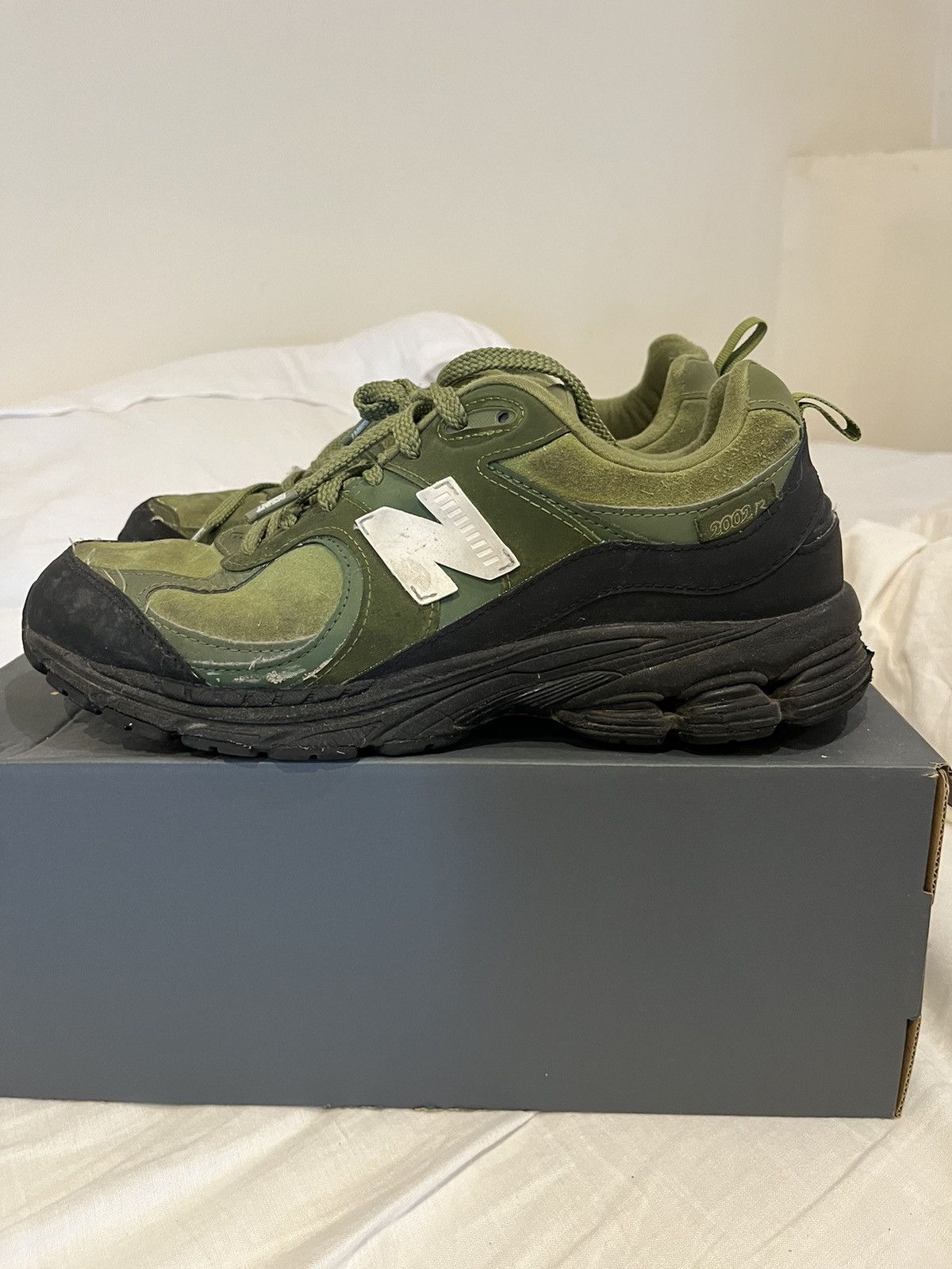 New Balance × The Basement NEW BALANCE 2002R x THE BASEMENT | Grailed