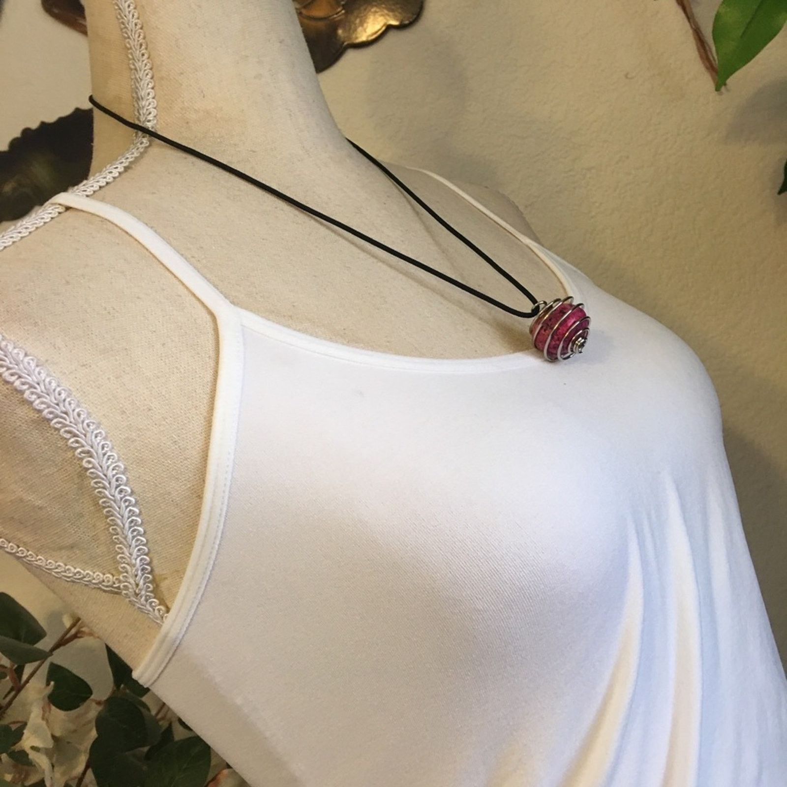 Jewelry Dyed pink howlite stone pendant on cord necklace Size ONE SIZE - 2 Thumbnail