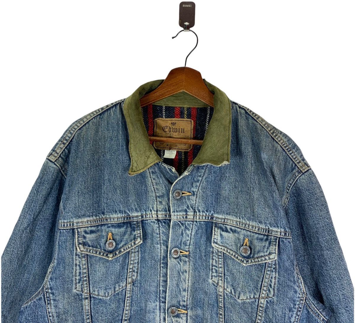 Edwin VINTAGE EDWIN DISTRESSED DENIM TRUCKERS JACKET Size US L / EU 52-54 / 3 - 4 Thumbnail