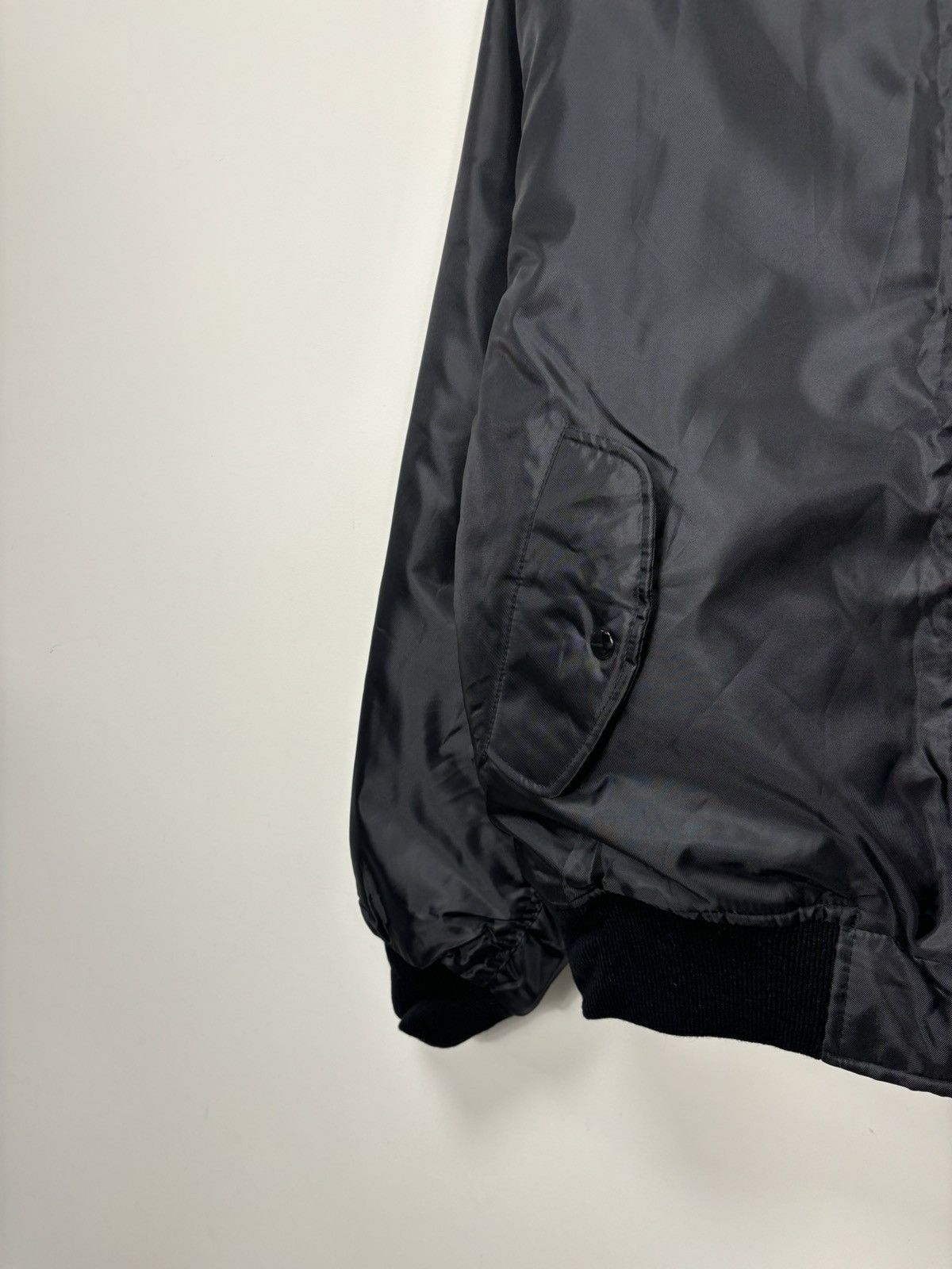 Vintage Vintage MA-1 Black Military Reversible Flight Bomber Jacket Size US XL / EU 56 / 4 - 6 Thumbnail
