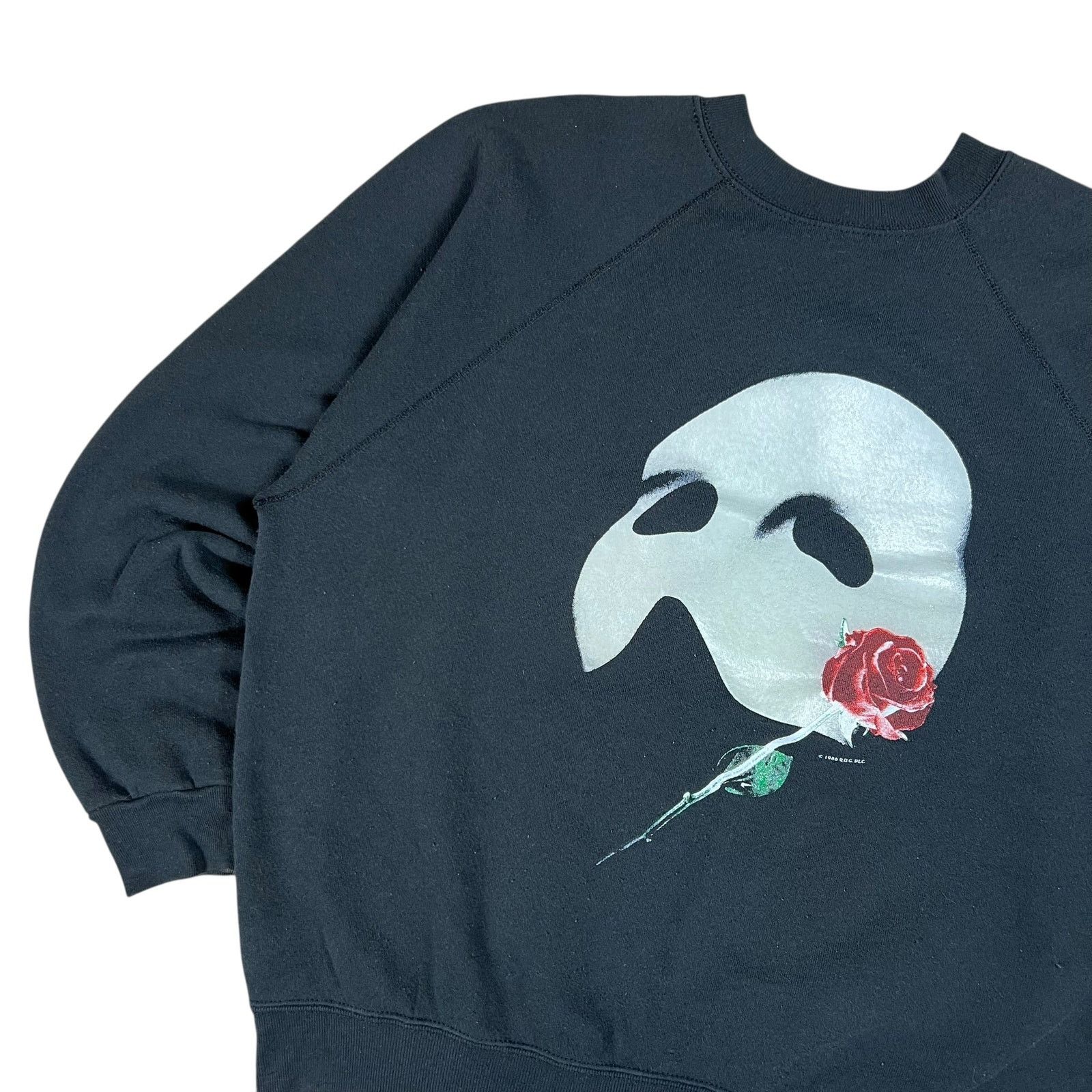 Vintage Vintage 1986 Phantom of the Opera faded crewneck (XL) Size US XL / EU 56 / 4 - 4 Thumbnail