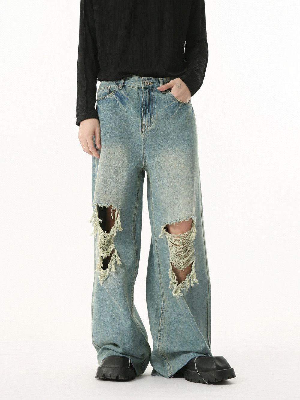 Vintage Men's American Retro Punk Distressed Ripped Straight Jeans Size US 32 / EU 48 - 1 Thumbnail