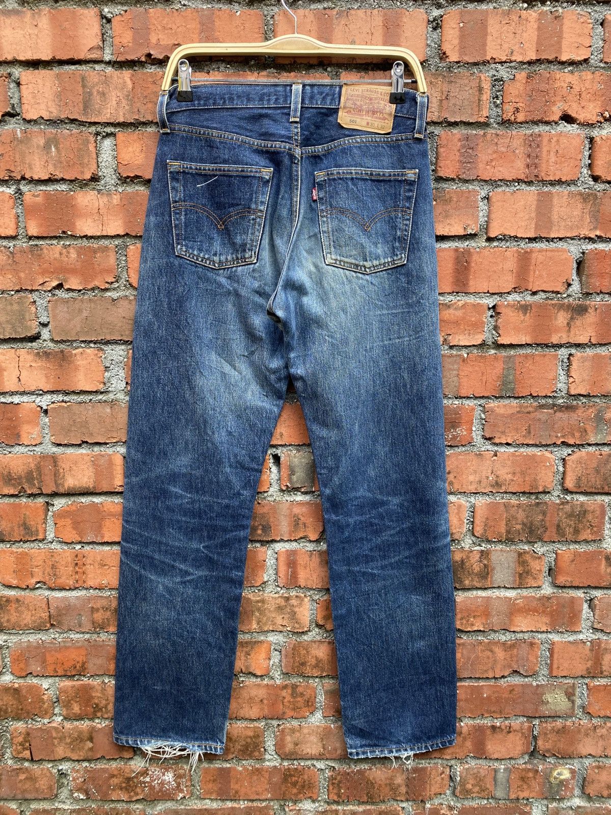 Levi's Vintage Clothing W30x32 Vintage levi's 501 distressed made in USA Size US 30 / EU 46 - 3 Thumbnail