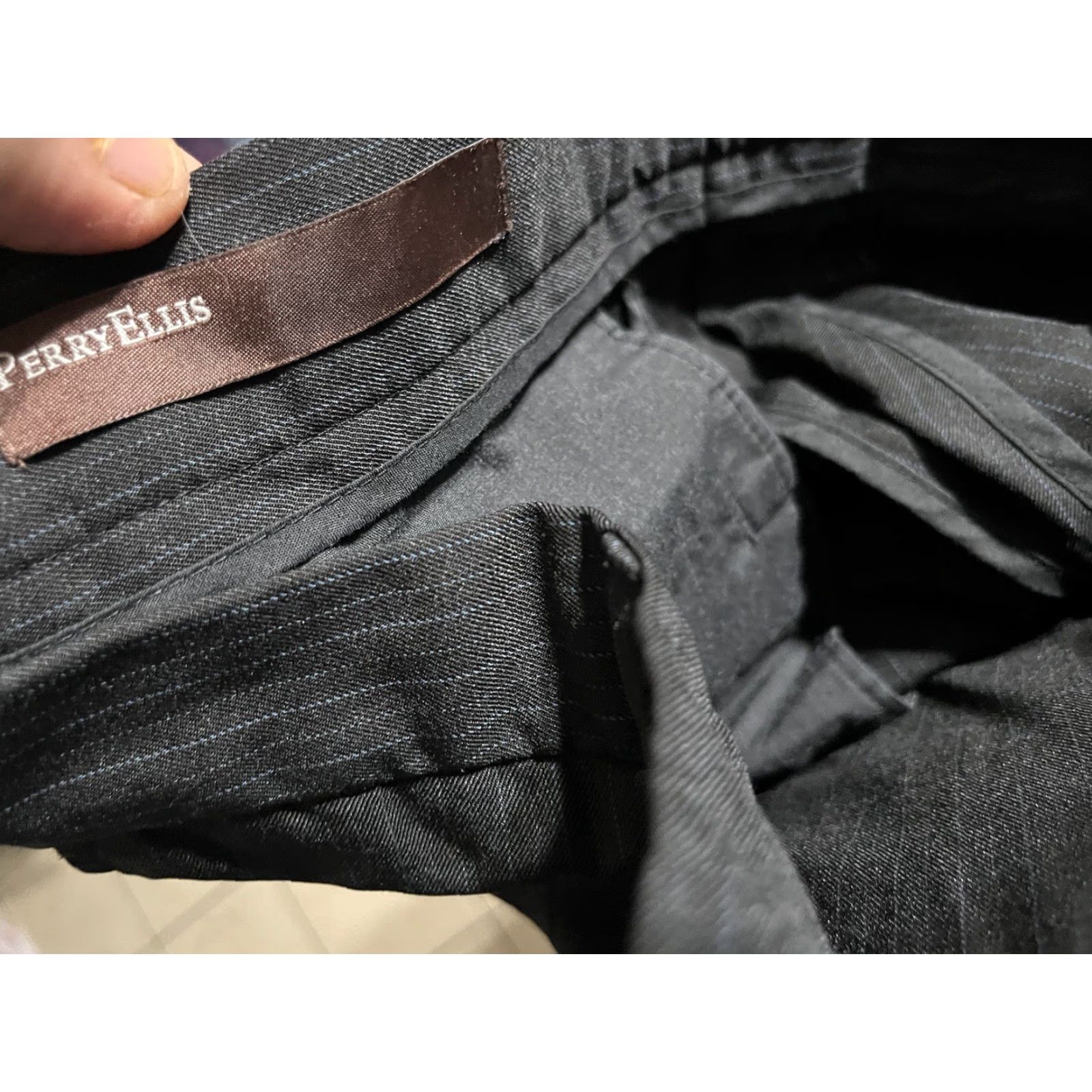Perry Ellis Perry Ellis Men’s Pants Black Flat Front Modern Fit 36x32 Casual Workwear Size US 36 / EU 52 - 5 Thumbnail