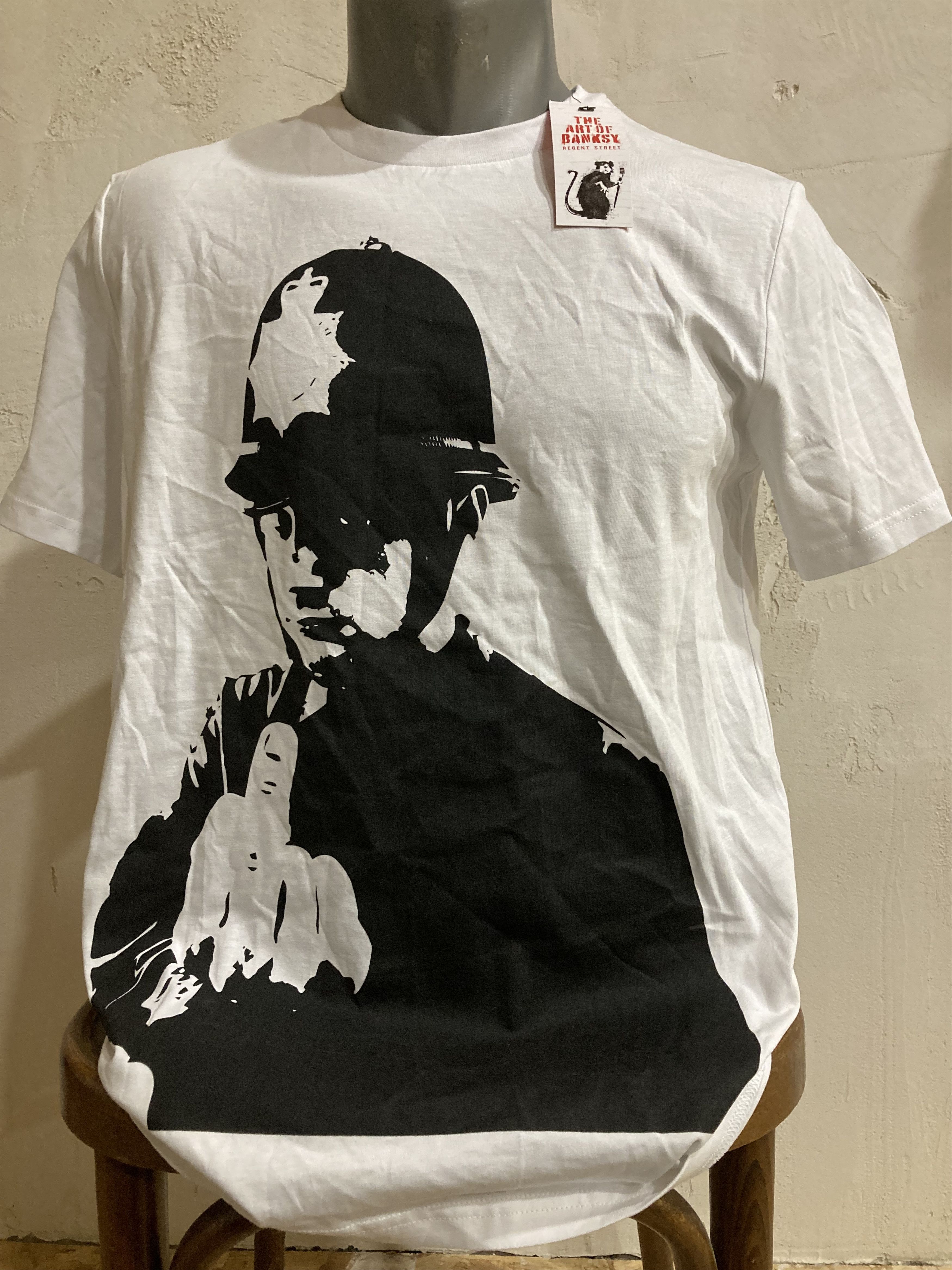RUDE GALLERY The Art Of Banksy Rude Copper 2002 Policeman tee Size US M / EU 48-50 / 2 - 1 Thumbnail
