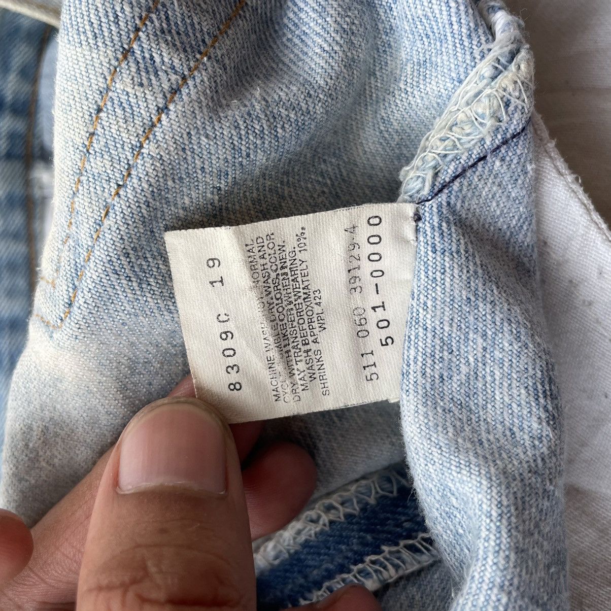 Levi's Vintage Clothing VINTAGE LEVIS 501 FLY BUTTON CUSTOM HANDMADE DENIM PANTS Size US 30 / EU 46 - 9 Thumbnail
