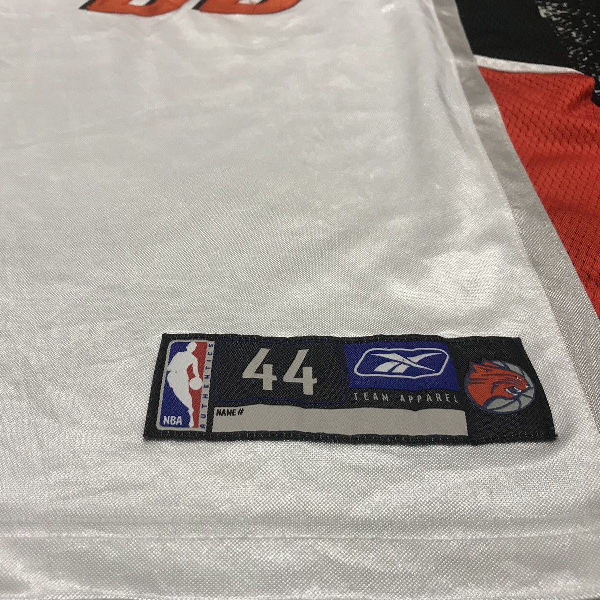 Other 04’ Charlotte Bobcat Emeka Okafor Aut Jersey Signed Reebok Size US L / EU 52-54 / 3 - 5 Thumbnail