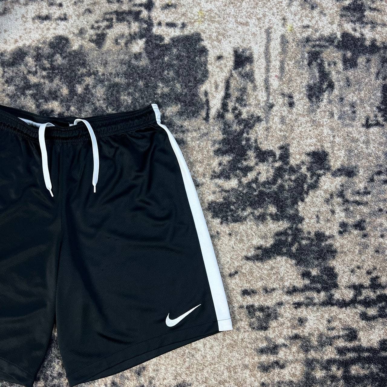 Nike Nike Dry-Fit Vintage Black Light Shorts Sportswear Y2K Size US 34 / EU 50 - 3 Thumbnail
