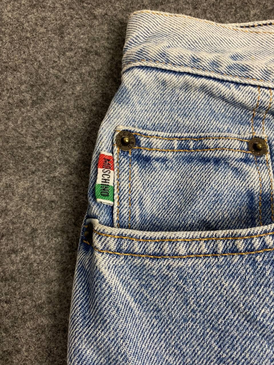 Moschino vintage moschino distressed denim made in italy Size US 27 - 7 Thumbnail