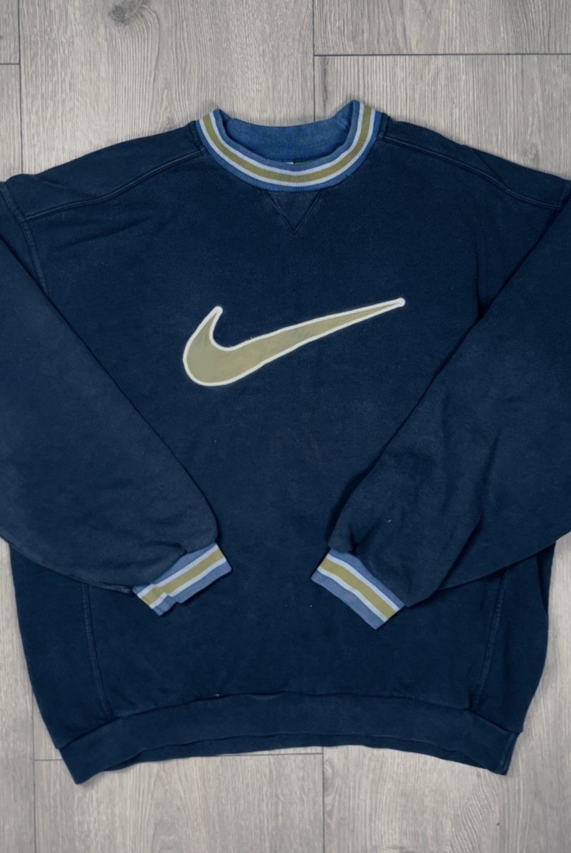 Nike × Vintage Vintage Nike sweater Size US L / EU 52-54 / 3 - 1 Thumbnail