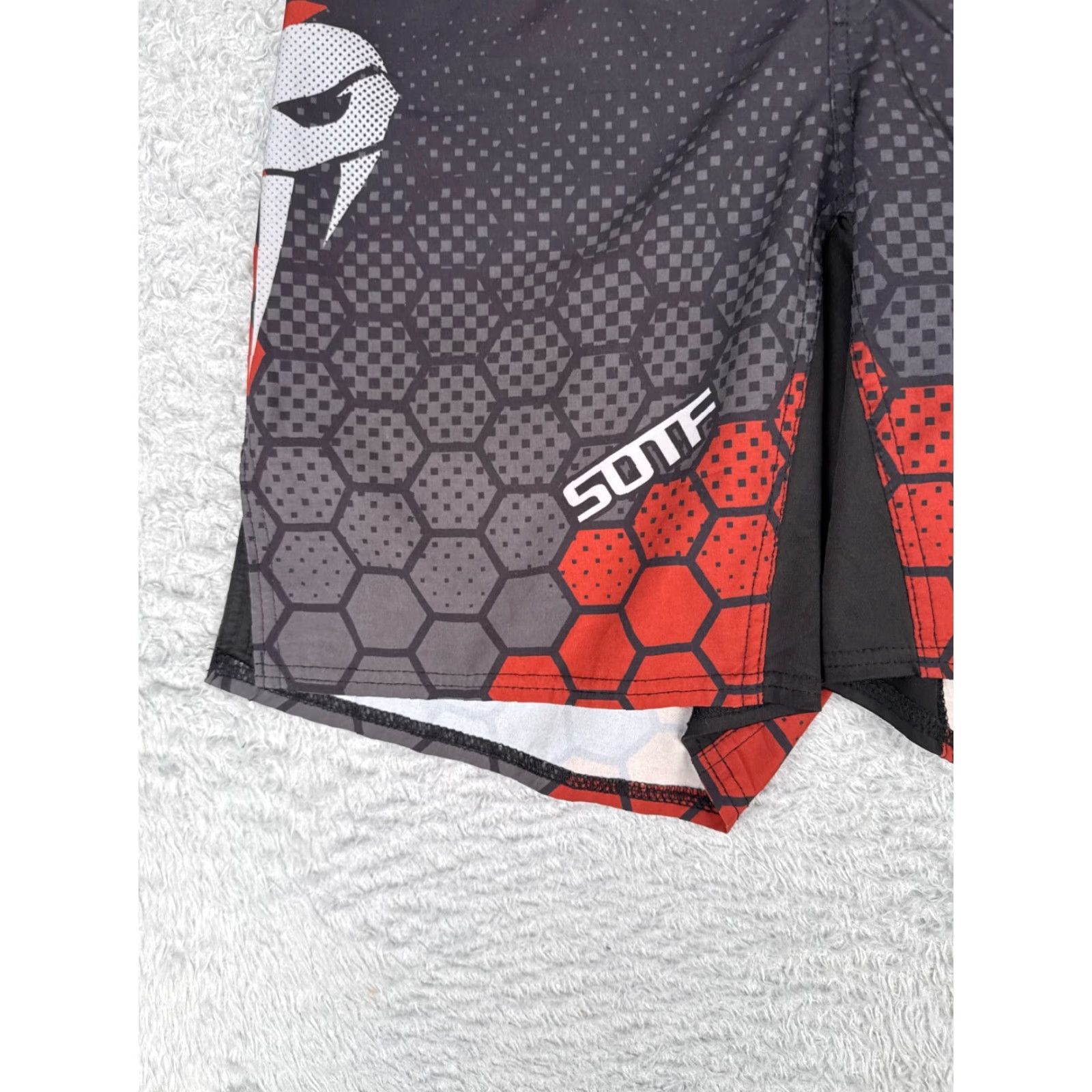 Vintage SOTF Shorts Mens Small Gray Black Red MMA Survive Workout Gym Polyester 32x9 Size US 29 - 3 Thumbnail