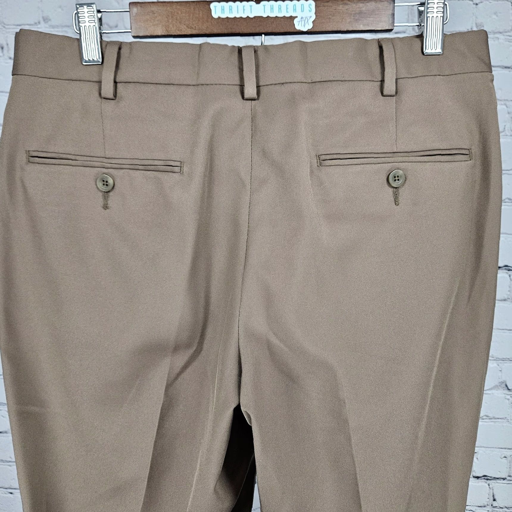 Jos. A. Bank Jos A Bank Brown Traveler Pants Tailored Fit Flat Front Straight Leg Dress 32x30 Size US 32 / EU 48 - 6 Thumbnail