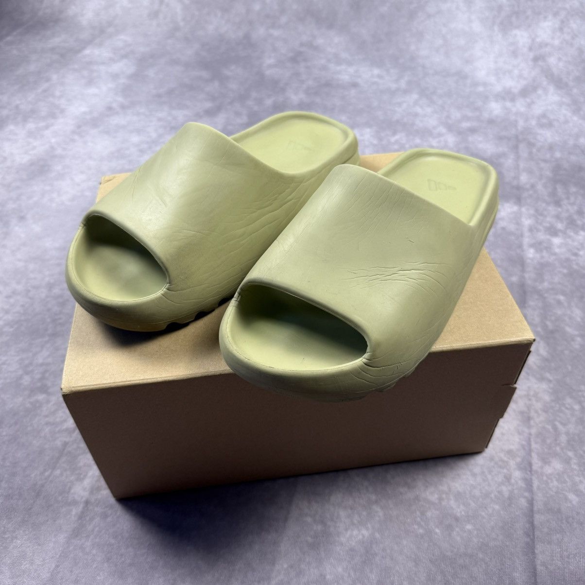 Adidas × Yeezy yzy slide Size US 9 / EU 42 - 1 Thumbnail