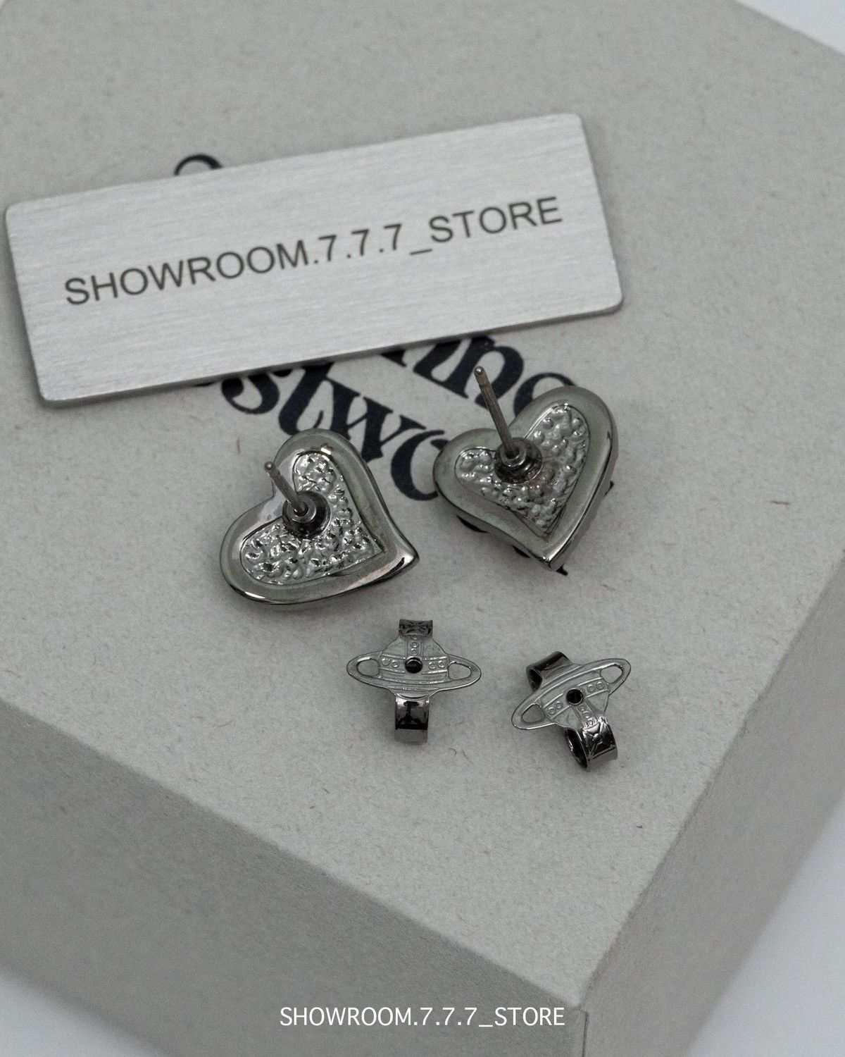Vivienne Westwood Vivienne Westwood Tiny Diamante Heart Earrings Size ONE SIZE - 5 Thumbnail