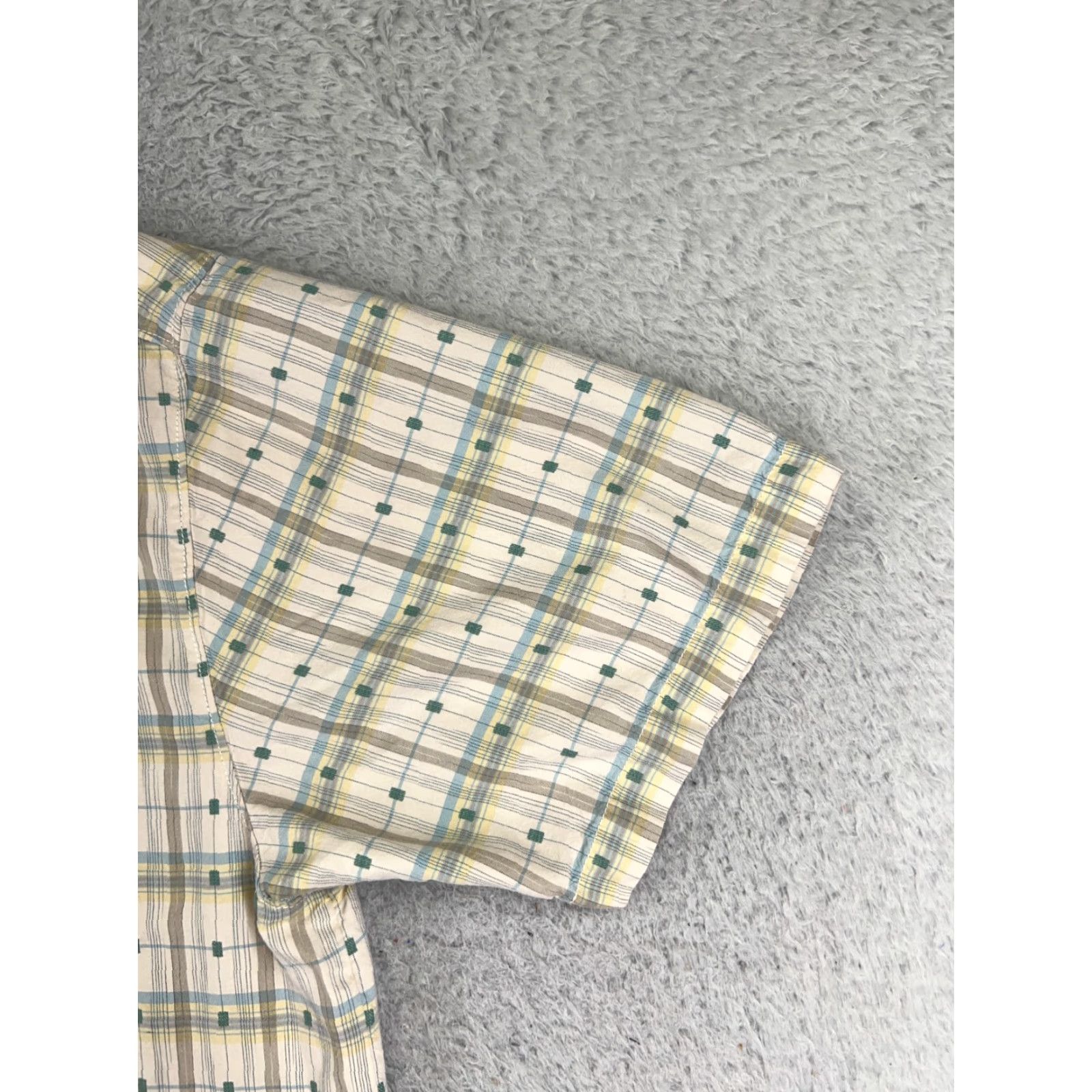 Tommy Bahama Tommy Bahama Shirt Men Large Beige Plaid Button-Up Silk Blend Camp Double Pocket Casual Size US L / EU 52-54 / 3 - 2 Thumbnail