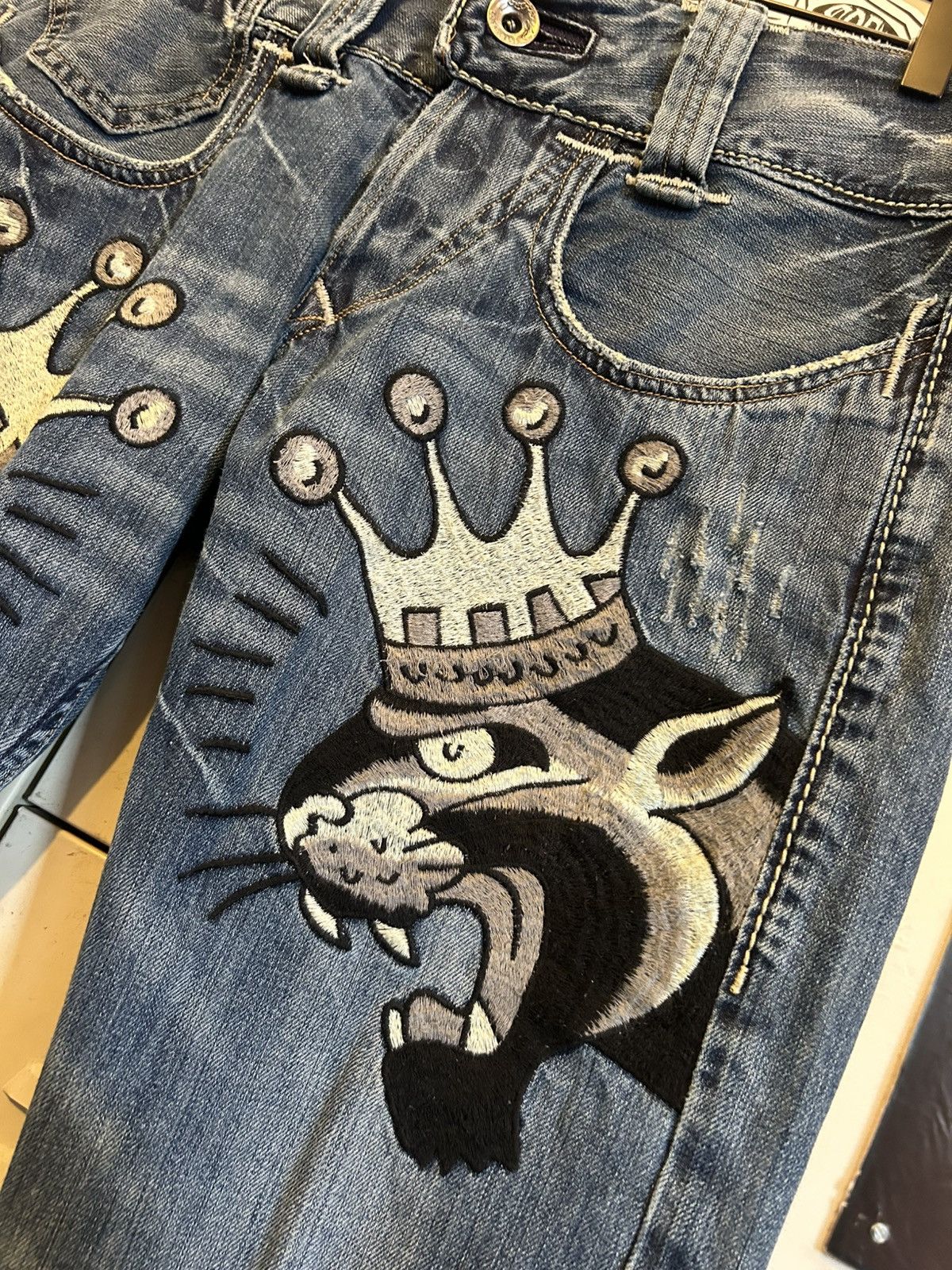 Ed Hardy Y2K Ed Hardy Embroidered jeans Size US 32 / EU 48 - 2 Thumbnail