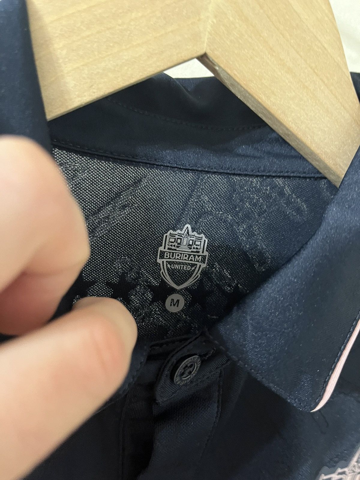 Other Buriram United Thailand Jersey Size US M / EU 48-50 / 2 - 3 Thumbnail
