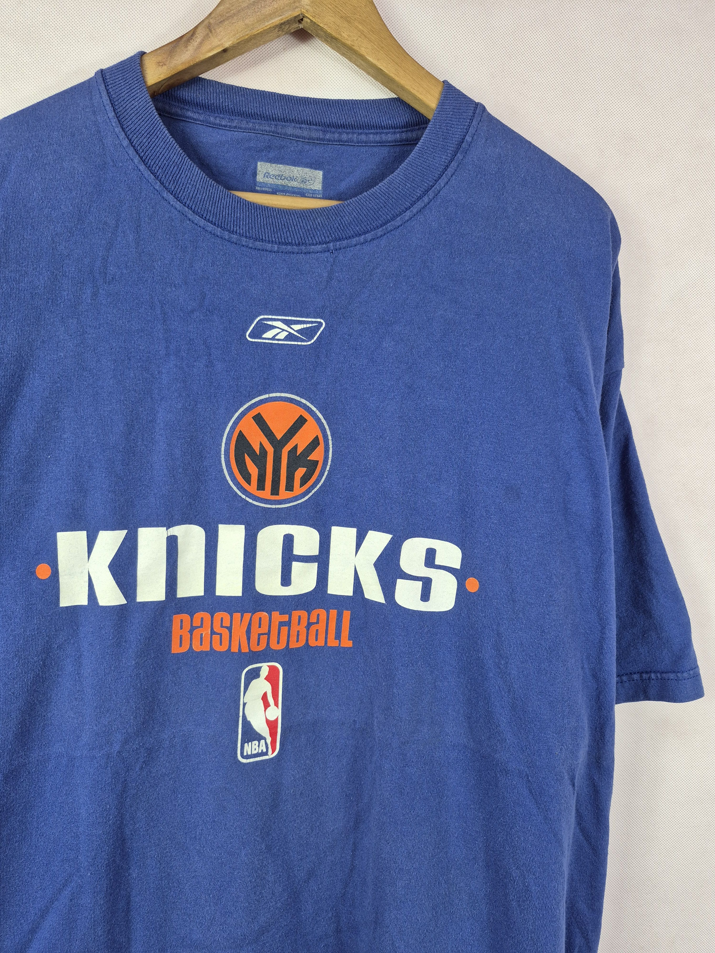 NBA 🔥 Reebok New York Knicks NBA Basketball Tee Size US XL / EU 56 / 4 - 2 Thumbnail