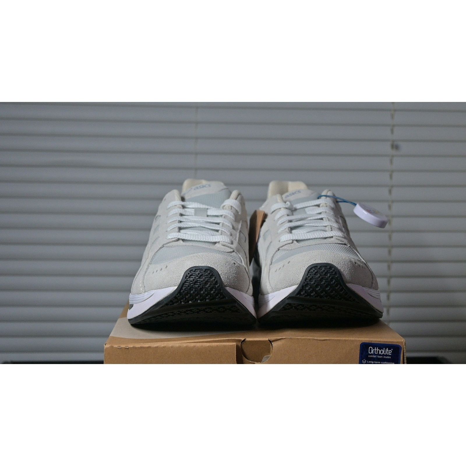 Asics ASICS GEL-KYRIOS 1201A038020 Size US 11.5 / EU 44-45 - 4 Thumbnail