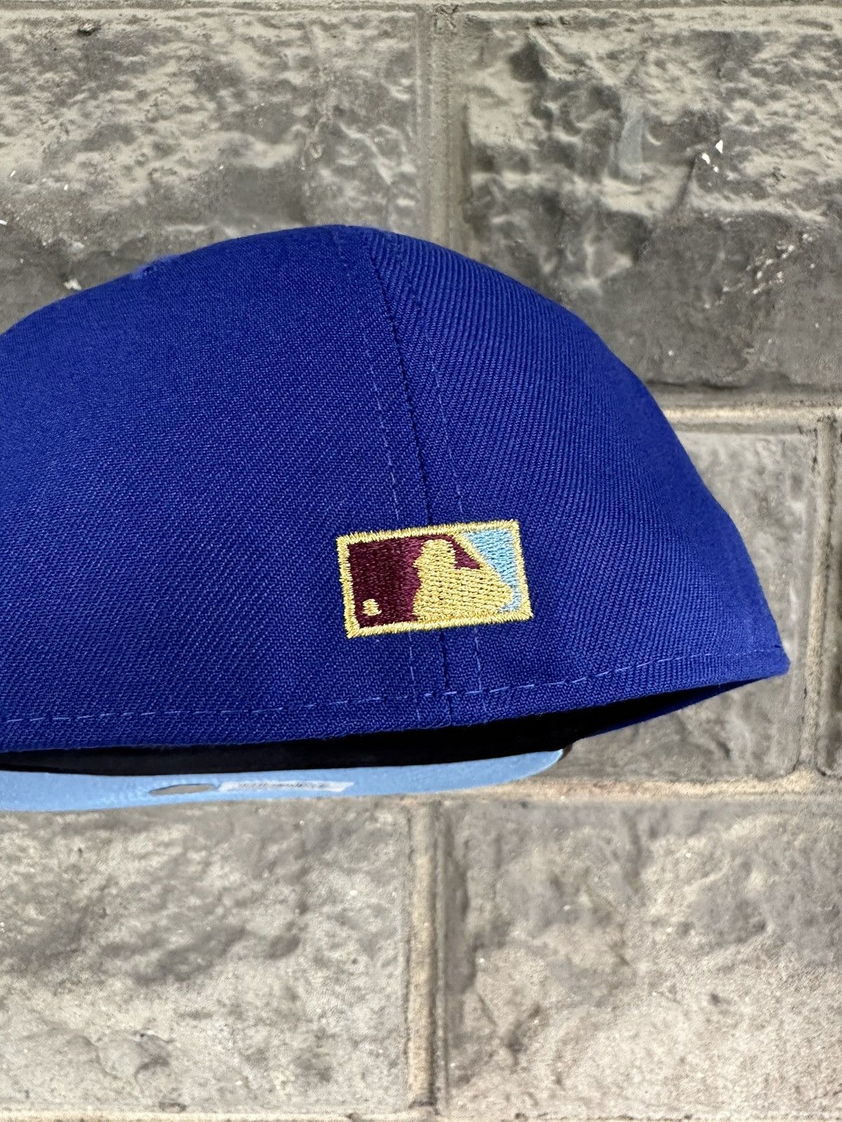 MLB × New Era × Supreme 7 1/4 SEATTLE MARINERS SHA'S SEATTLE FITTED HAT Size ONE SIZE - 4 Thumbnail