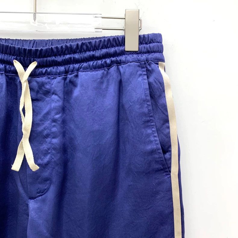Gucci Gucci SizeS Dark blue side striped drawstring casual shorts Size US 29 - 3 Thumbnail