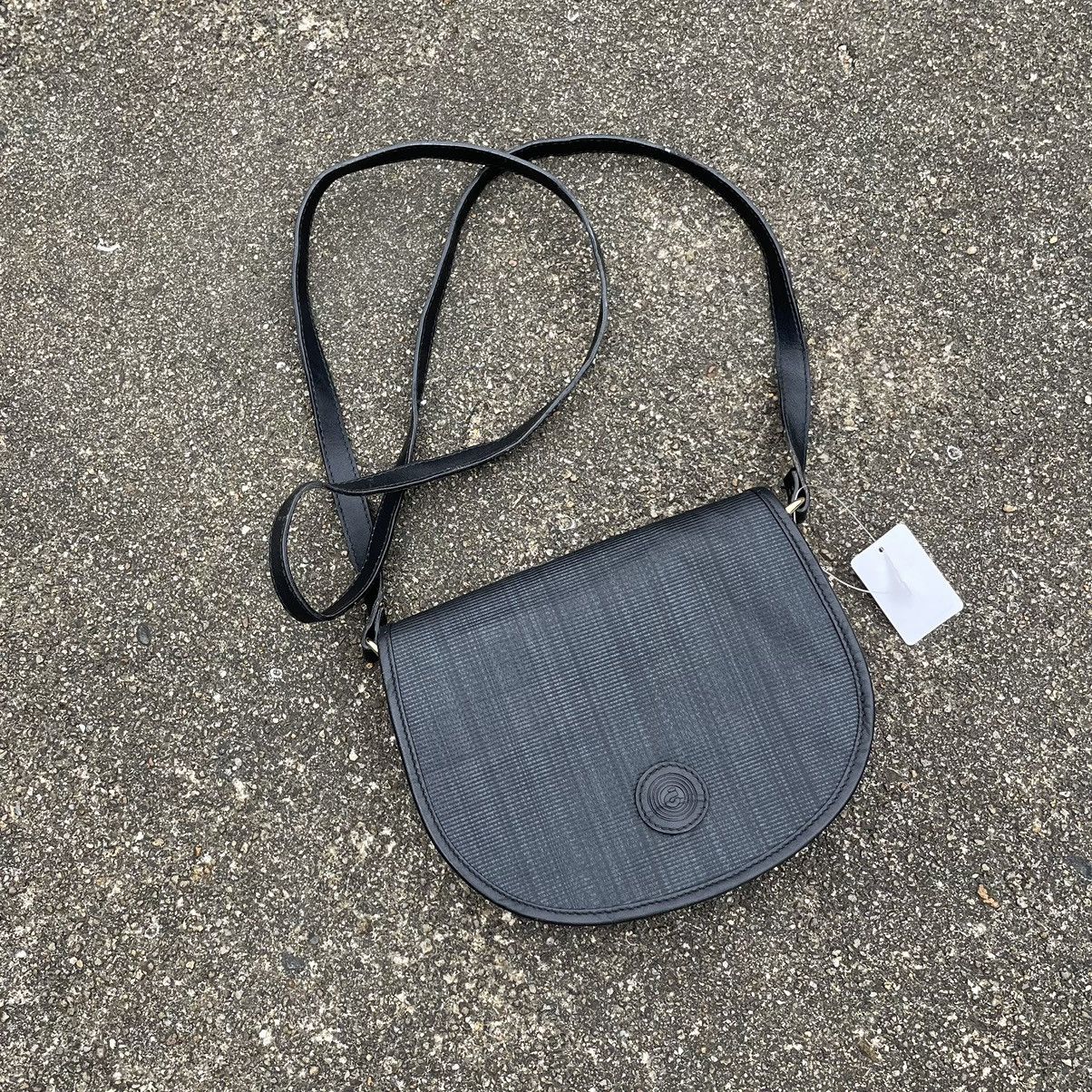 VINTAGE COMTESSE CROSSBODY MADE IN WEST GERMANY