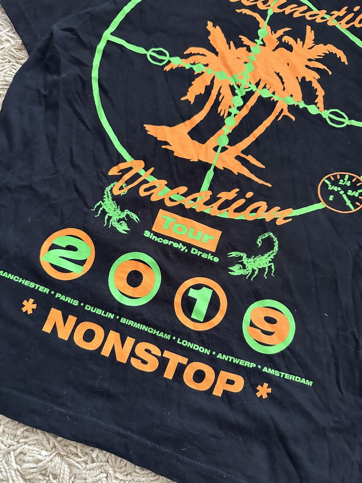 Rap Tees 🔥DRAKE ASSASSINATION VACATION 2019 TOUR RAP T-SHIRT🔥 Size US L / EU 52-54 / 3 - 3 Thumbnail
