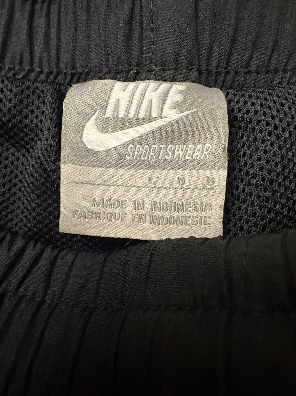Nike Vintage Nike Track Pants Size US 32 / EU 48 - 3 Thumbnail