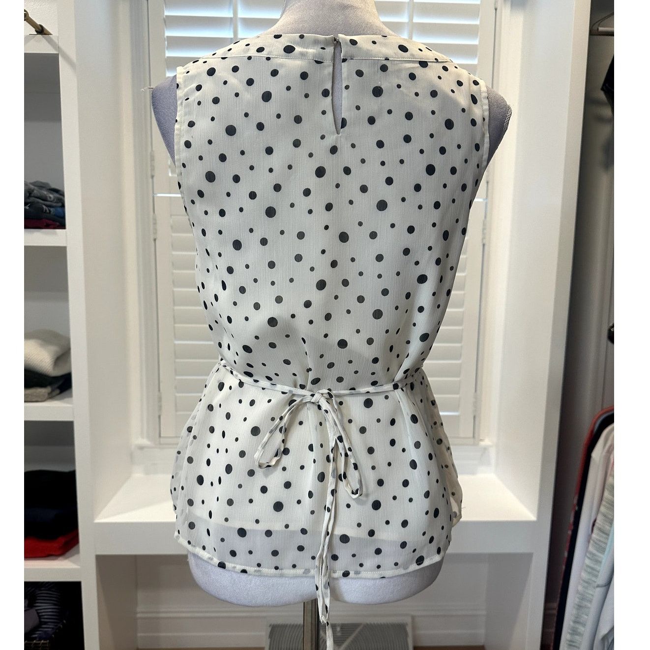 Other Menora Cream Black Polka Dot Sleeveless Belted Blouse S Size S / US 4 / IT 40 - 4 Thumbnail